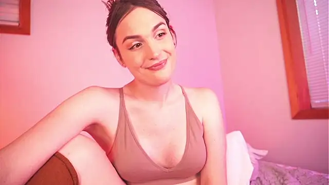 ghoulbunny online show from June 25, 1:36 am