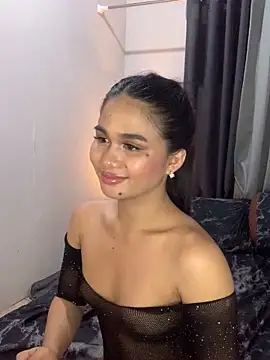 AngelHille online show from October 9, 10:32 pm