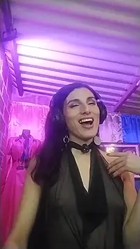 Moira-Hot online show from December 1, 4:37 am