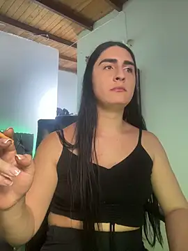 lola diez online show from March 20, 9:05 pm