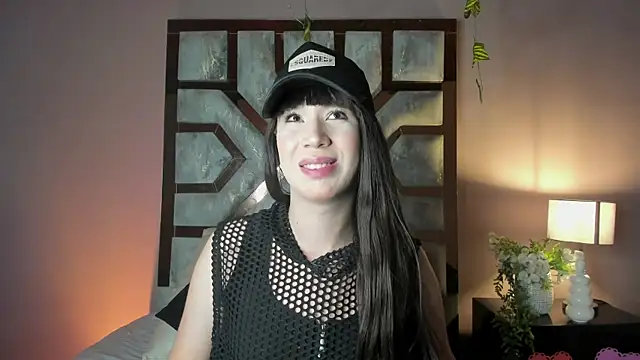 Electra Gosselin online show from July 18, 1:01 am