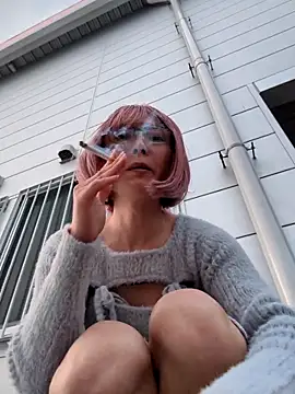 takusaki223 online show from March 6, 7:47 am