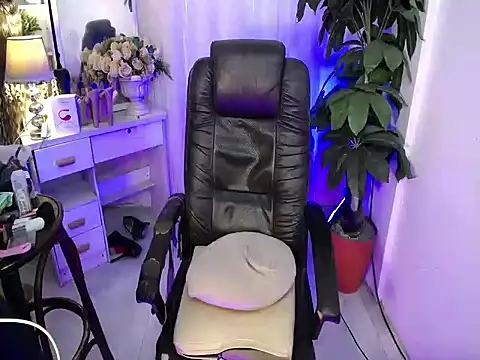 AngelitaDeputouch online show from April 11, 8:29 am