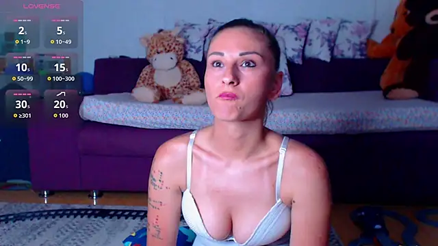 CassieSpell online show from June 2, 9:16 pm
