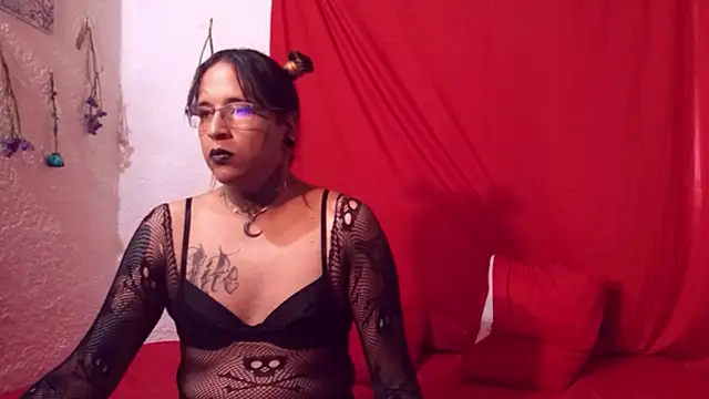 Couple Moth666 online show from October 11, 9:06 pm
