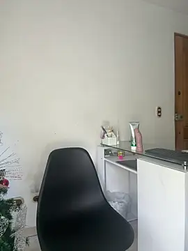 Ellis-Brown online show from December 15, 8:58 pm