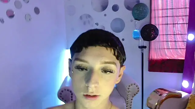 David Fox01 online show from November 14, 8:06 pm