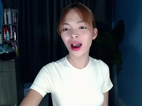 Asian briee143xx online show from April 1, 2:47 pm