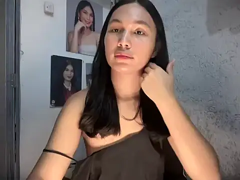 FelicityLincoln online show from July 1, 1:55 pm