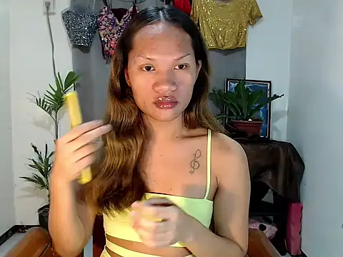 amandareddragon online show from March 23, 4:50 am