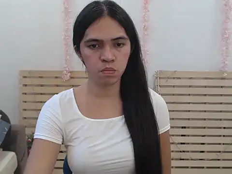 sweet yummy69 online show from July 9, 8:40 am