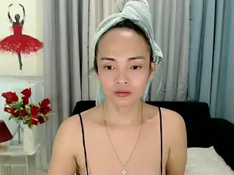 xAsianTOPModelx online show from November 1, 9:17 am