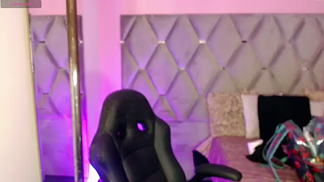 Miranda Collins online show from November 16, 10:58 am