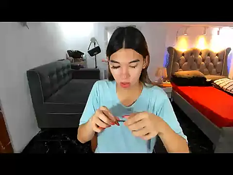 Yourdreamgoddess online show from June 11, 5:22 pm