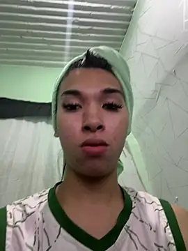 Yourdreamgoddess online show from July 30, 9:47 pm