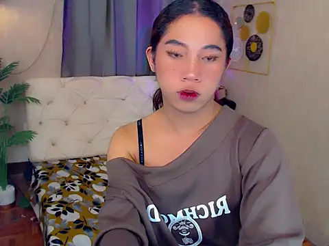 Seductive nathalie online show from December 15, 3:39 pm