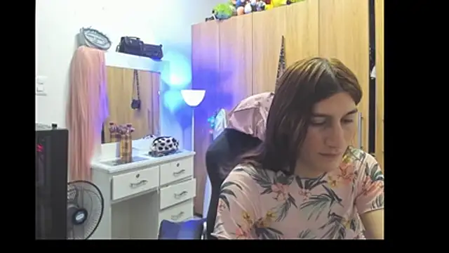 Pride couple online show from July 11, 8:02 pm