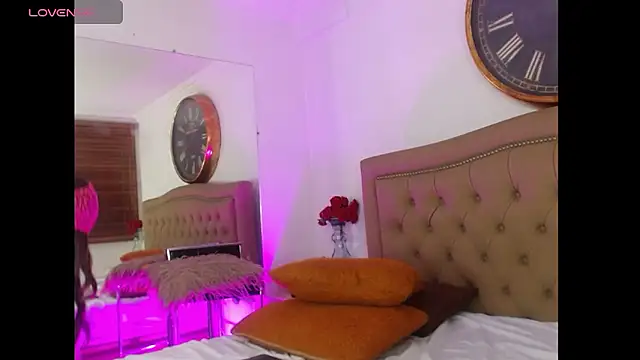 Adara Ferrara online show from January 15, 4:22 am