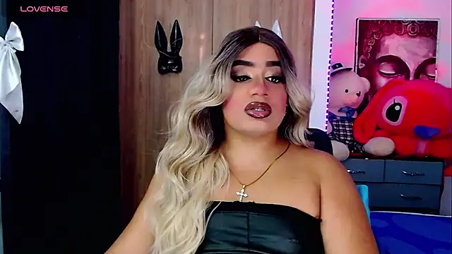 Sofiabigcock22 online show from October 24, 9:53 pm