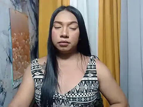 ellah morenax online show from July 10, 11:14 am