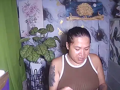 trishacummerts online show from June 8, 12:52 am