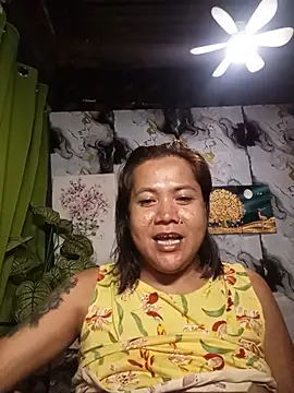 trishacummerts online show from July 1, 7:14 pm