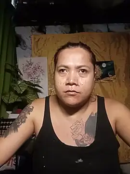 trishacummerts online show from July 21, 11:19 pm
