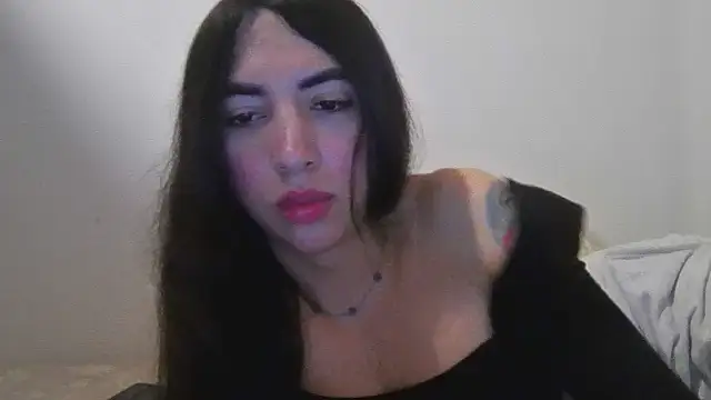 valeriahornier online show from June 20, 4:26 am