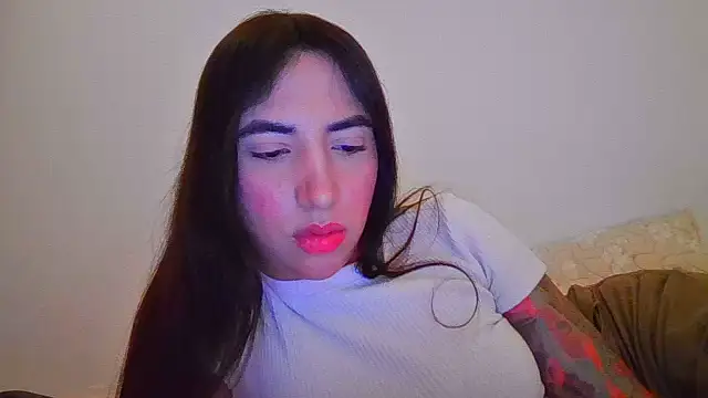 valeriahornier online show from July 29, 1:04 am