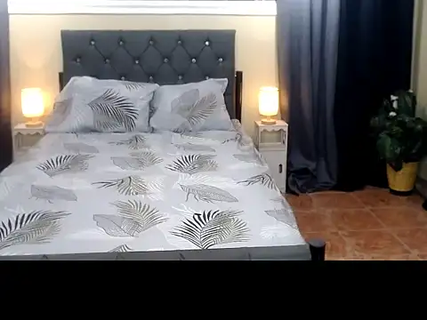 SeductiveAki69xxx online show from October 25, 8:48 pm