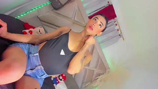 shopy horny online show from July 9, 4:49 am