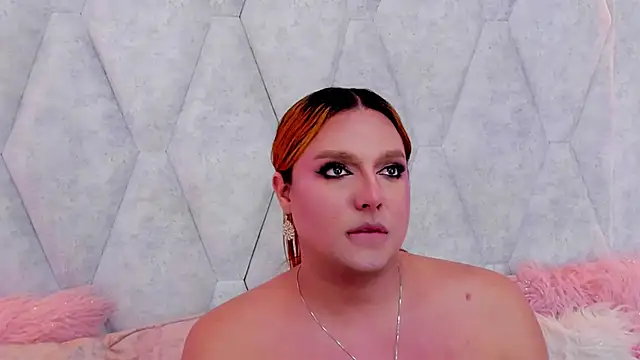 IrinaaVega online show from November 30, 4:04 am