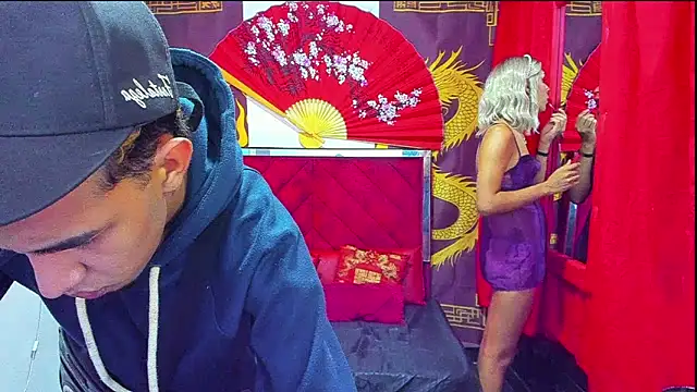 Horny Duo0 online show from November 28, 11:28 pm