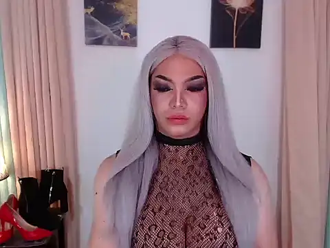  Danica Malibog  online show from October 30, 1:15 am