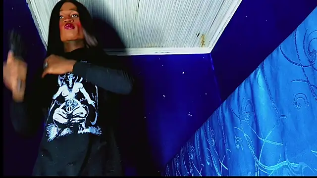 Kloe cardashan online show from October 29, 3:15 am