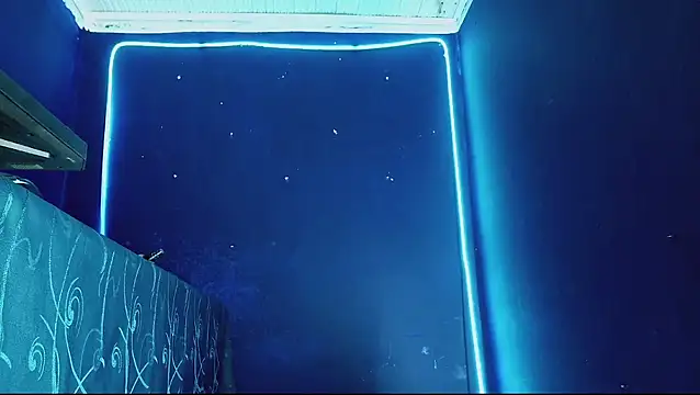 Kloe cardashan online show from November 16, 7:18 am