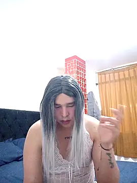 RueBenntte online show from October 29, 9:57 pm