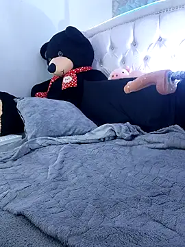 FernandaFox  online show from June 12, 3:49 am