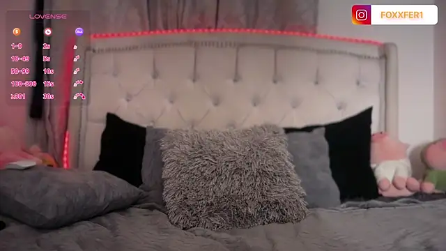 FernandaFox  online show from July 18, 2:51 am