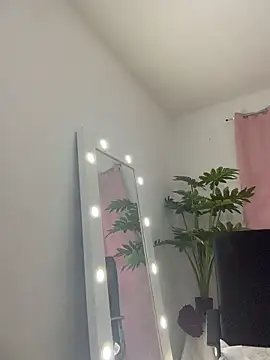 BabyLauritaa online show from June 6, 9:22 pm