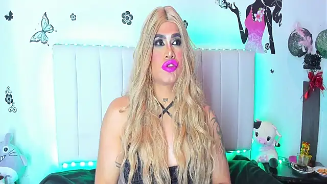 melani ferraraa  online show from February 28, 5:03 am