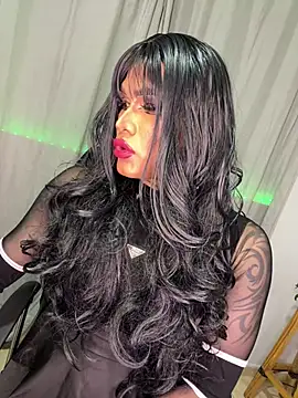 melani ferraraa  online show from June 18, 6:03 am