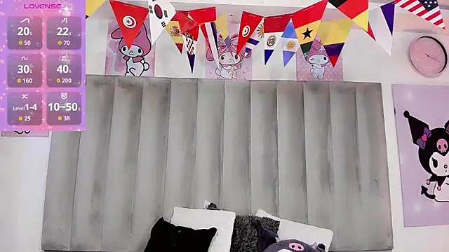 ClaudiaSophia online show from July 7, 11:36 am