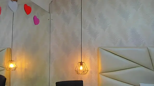 laurettedela rouse online show from November 6, 11:10 am