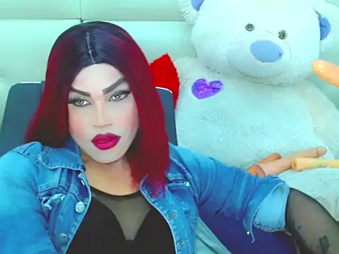 NharaBigCock online show from June 8, 1:32 pm