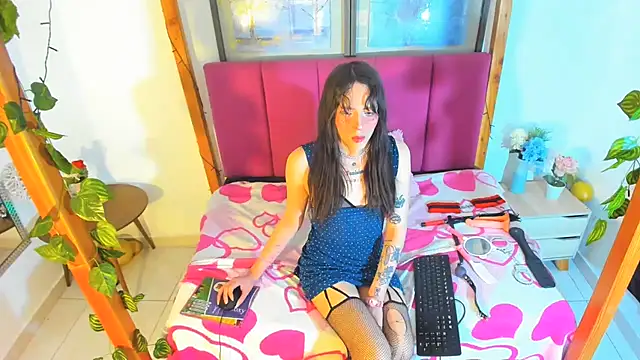 Sasha Sexxx1 online show from August 3, 5:52 pm