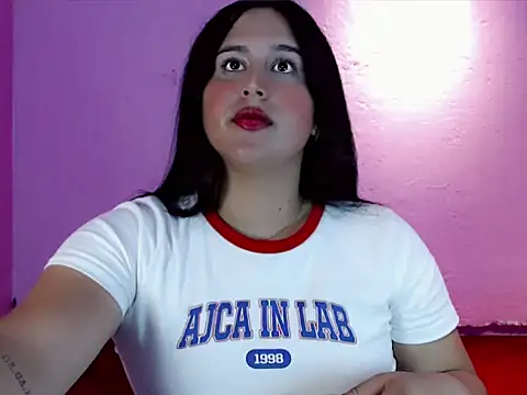 Sofiababyy online show from February 2, 11:26 pm