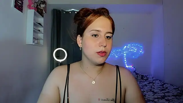 Sofiababyy online show from July 18, 6:15 pm
