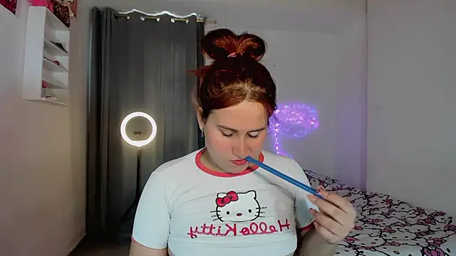 Sofiababyy online show from July 19, 6:23 pm