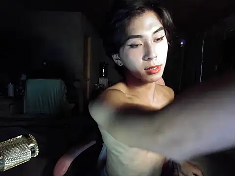 Naughty Yan online show from November 10, 8:04 am